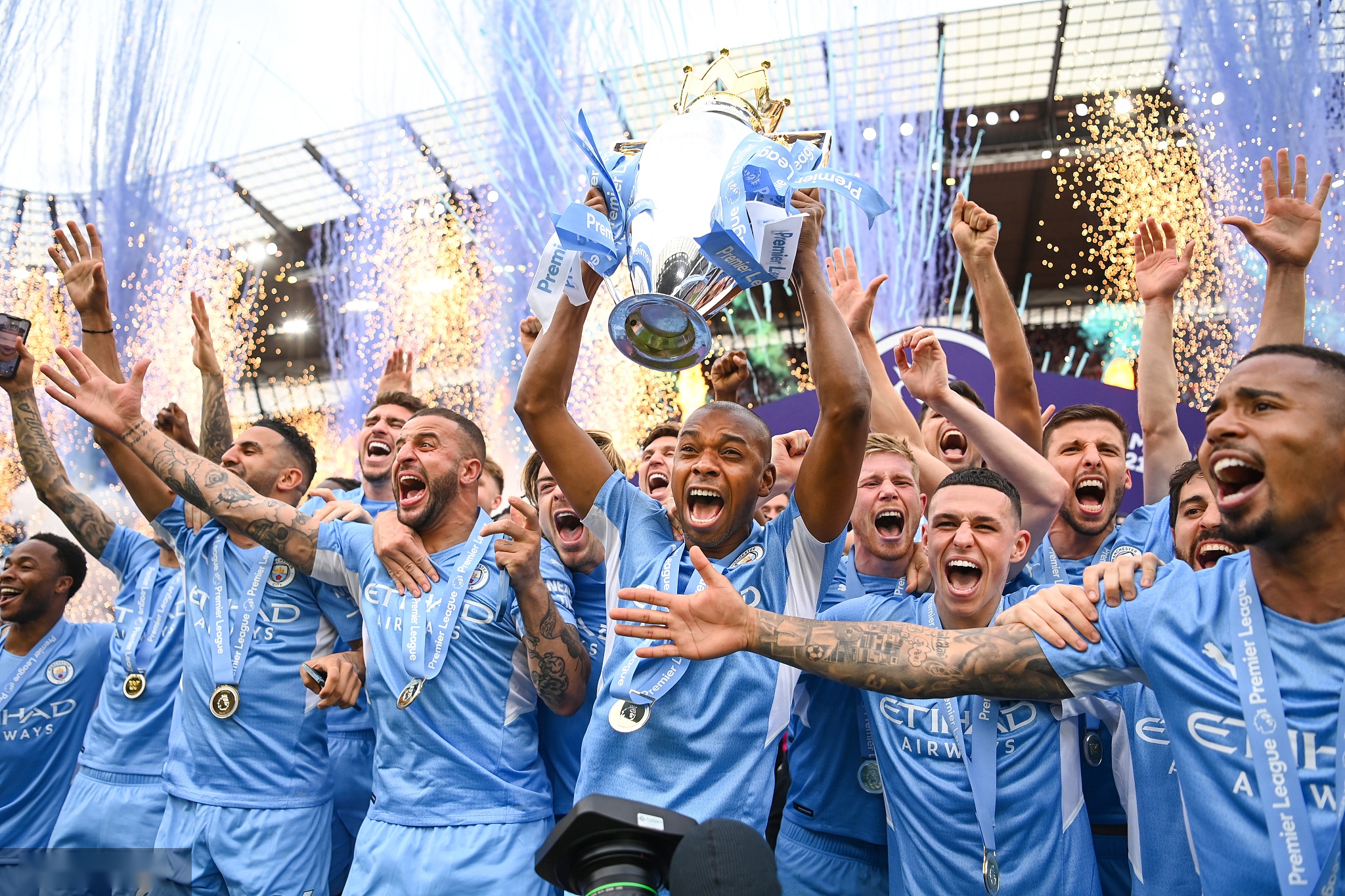 在防守和进 在防守和进